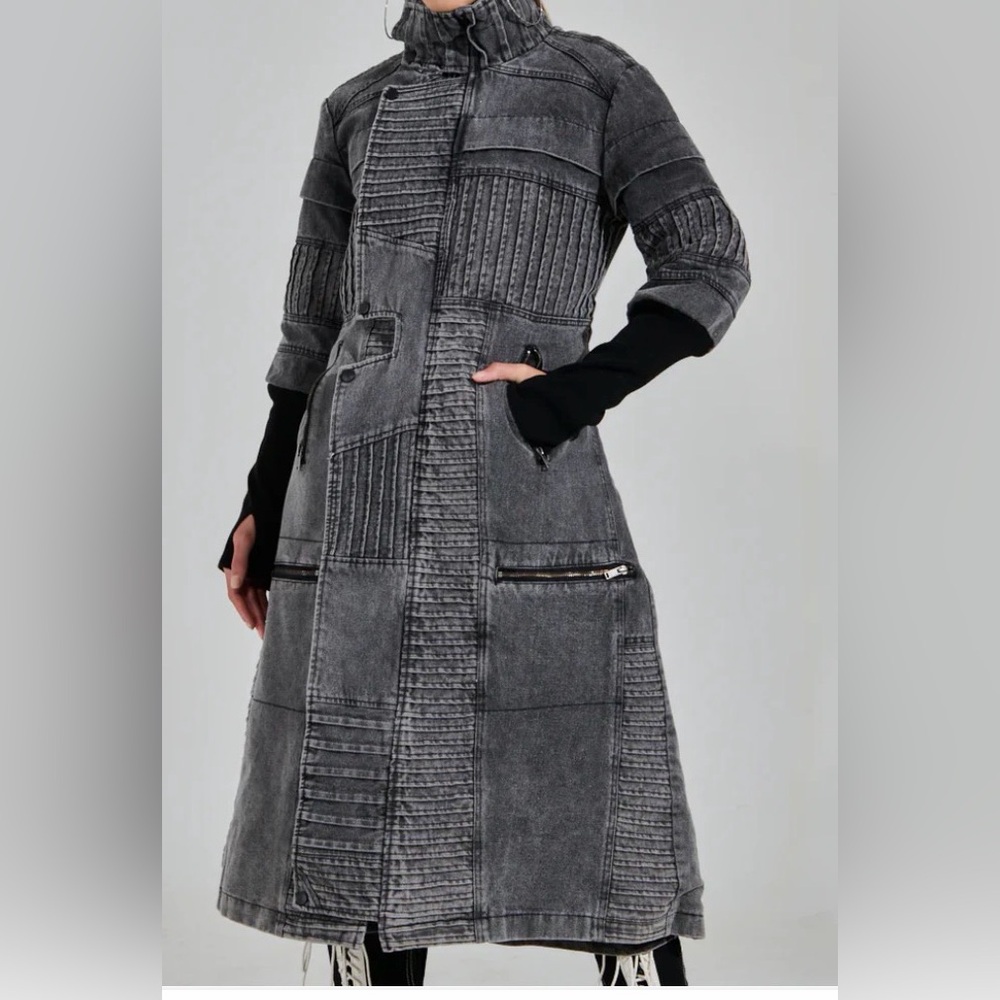 Stylish Gray Quilted Long Coat L